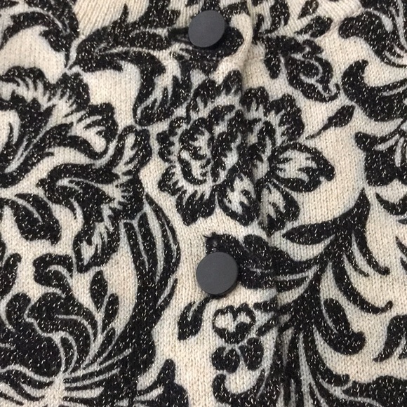 Black and cream print cardigan - Picture 5 of 6